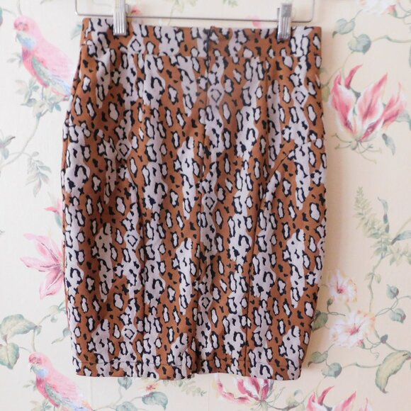 🦔🐾 Anthropologie Maeve Leopard Pencil Skirt - Picture 10 of 10